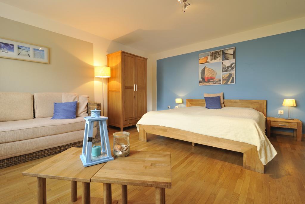 Hotel Dreimaedelhaus Espelkamp-Mittwald Extérieur photo