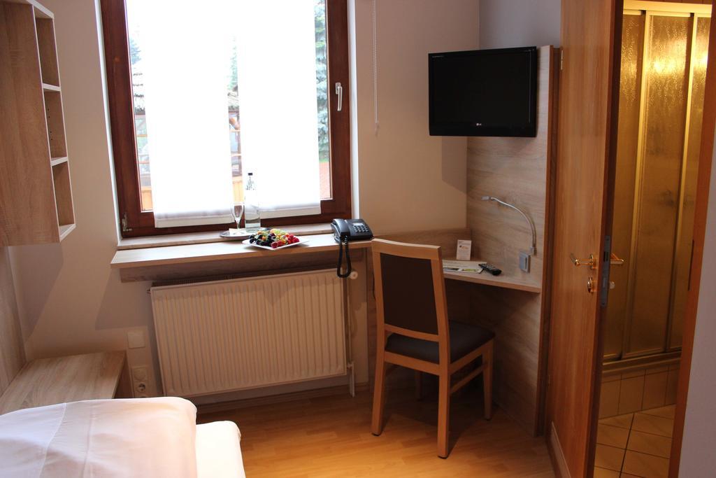 Hotel Dreimaedelhaus Espelkamp-Mittwald Extérieur photo
