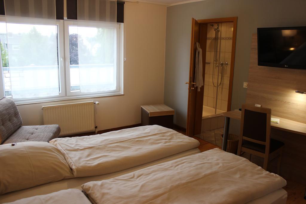 Hotel Dreimaedelhaus Espelkamp-Mittwald Extérieur photo